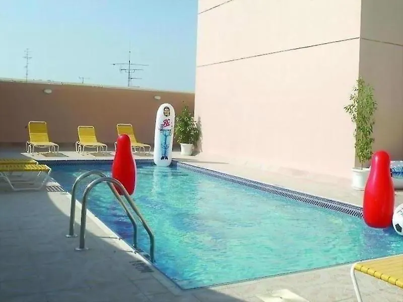Ramee Guestline 2 Hotel Apartments Dubai 3*,