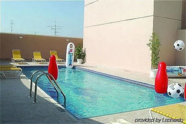Ramee Guestline 2 Hotel Apartments Dubai 3*,