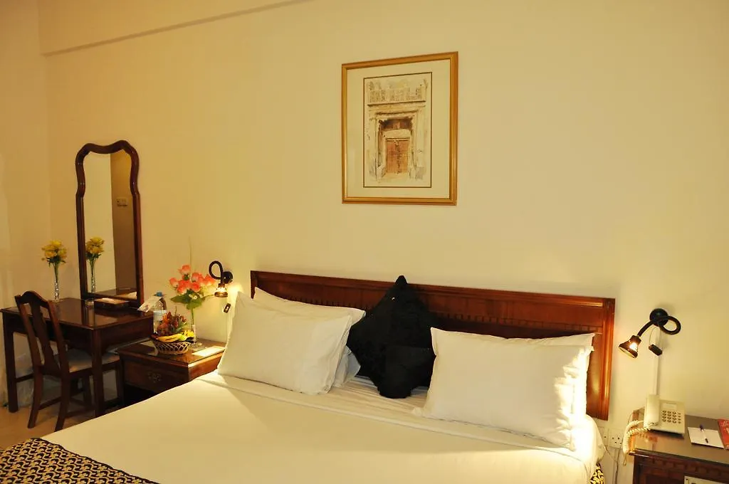 *** Aparthotel Ramee Guestline 2 Hotel Apartments Dubai United Arab Emirates